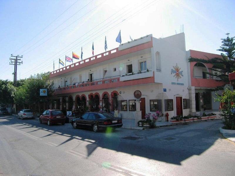 Hôtel Axos à Platanias Extérieur photo